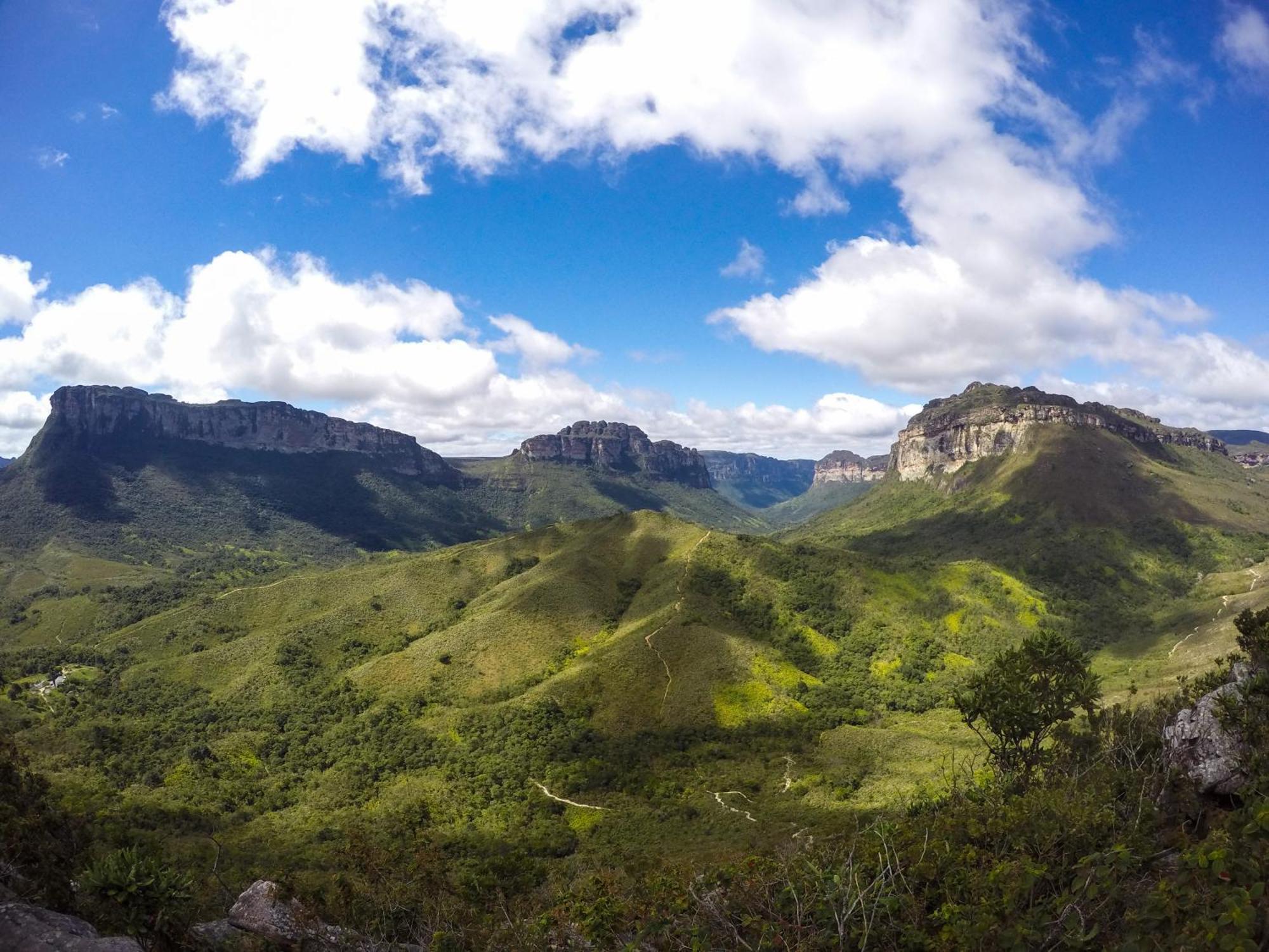 Chapada Backpackers Hostel Agencia Ленсойс Экстерьер фото